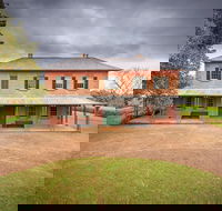 Rouse Hill Estate - Accommodation Batemans Bay