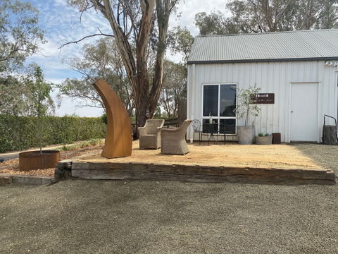 Green Glass Studio - Accommodation Batemans Bay 1