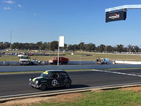 Winton Motor Raceway - Accommodation Batemans Bay 1