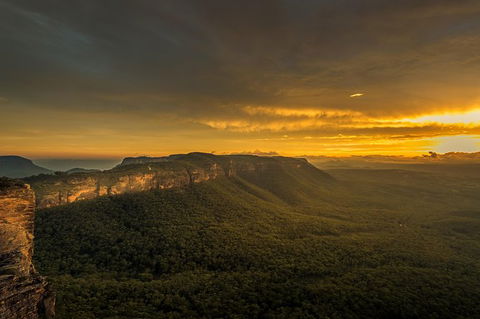Ultimate Blue Mountains Waterfalls, Walks & Sunset PRIVATE Tour - Accommodation Batemans Bay 1