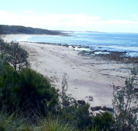 Monument Beach Picnic Area - Accommodation Batemans Bay