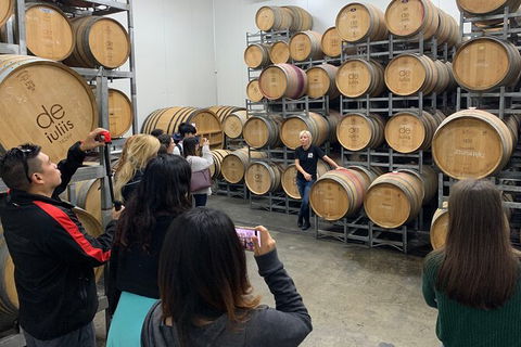 Hunter Valley Small Group Wine, Gin, Cheese & Chocolate Tour - Accommodation Batemans Bay 8