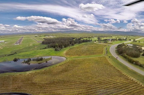 Private Helicopter Flight To Hunter Valley With A La Carte Lunch - For 2 - Accommodation Batemans Bay 5
