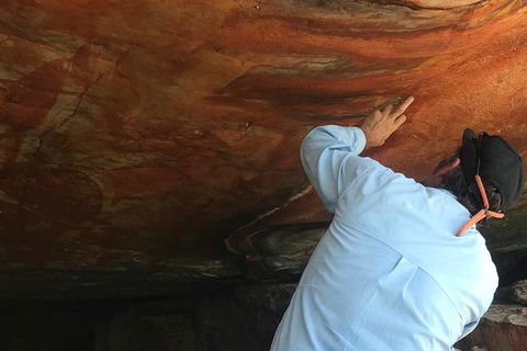 4-Hour Groote Eylandt Explorer 4WD Tour - Accommodation Batemans Bay 2