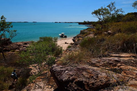 Groote Eylandt Tour: Hanging Rock Cave Paintings - Accommodation Batemans Bay 5