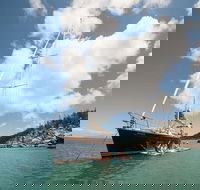 Helicopter and Magnetic Island Sailing - Accommodation Batemans Bay