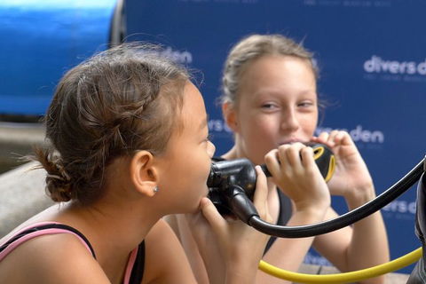 Scuba Kids- Padi Bubblemaker Course - Accommodation Batemans Bay 0