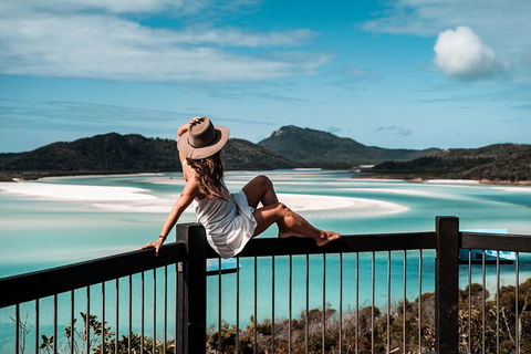 Day Sail The Whitsunday Islands On Atlantic Clipper From Airlie Beach - Accommodation Batemans Bay 10
