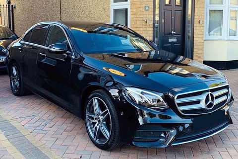 Arrival Private Transfers: Melbourne Airport MEL To Melbourne In Business Car - Accommodation Batemans Bay 3