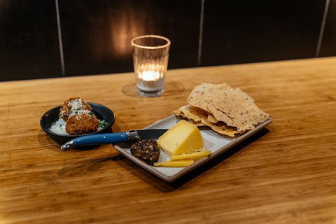 The Flavors Of Perth: Fremantle Wine & Bites Private Tour - Accommodation Batemans Bay 4