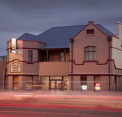 Cross Keys Hotel - Accommodation Batemans Bay