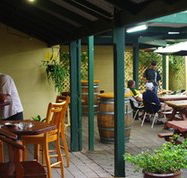 Bird In Hand Inn - Accommodation Batemans Bay
