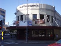 MJ Finnegans Irish Pub - Accommodation Batemans Bay 2
