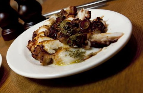 Hellenika Restaurant - Accommodation Batemans Bay 2