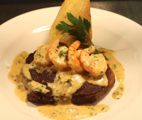 Garlic Clove Restaurant - Accommodation Batemans Bay 0