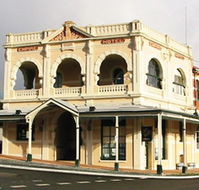 Empire Hotel - Accommodation Batemans Bay