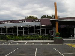 Noble Park VIC Accommodation Batemans Bay