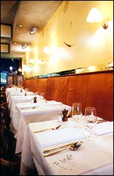 Cooley's Hotel - Accommodation Batemans Bay 1