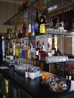 Black Swan Hotel - Accommodation Batemans Bay 1