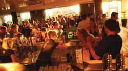 Mullaloo Beach Hotel - Accommodation Batemans Bay 2
