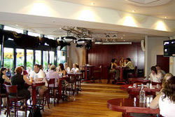 The Deck Bar - Accommodation Batemans Bay 3