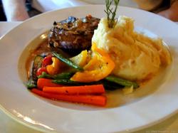 Cooley's Hotel - Accommodation Batemans Bay 3