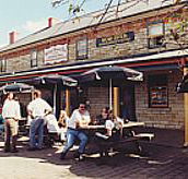 Surveyor General Inn - Accommodation Batemans Bay
