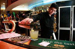 Alexanders Restaurant - Lord Forrest Hotel - Accommodation Batemans Bay 1