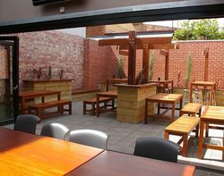 Union Hotel - Accommodation Batemans Bay 2