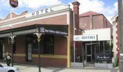 American Hotel Creswick - Accommodation Batemans Bay 2
