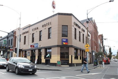 Central Club Hotel - Accommodation Batemans Bay 0