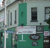Turf Club Hotel - Accommodation Batemans Bay