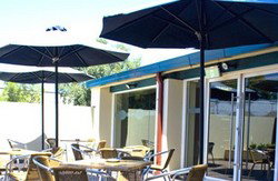 Crown On McCredie - Accommodation Batemans Bay 2