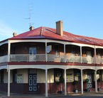 Brookton Club Hotel - Accommodation Batemans Bay