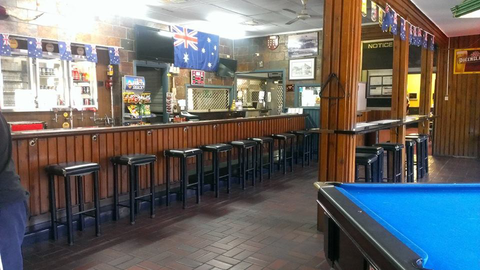 Lakes Creek Hotel - Accommodation Batemans Bay 2