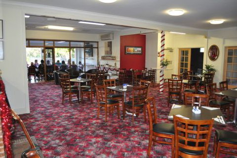 Back O' Bourke Motel - Accommodation Batemans Bay 4