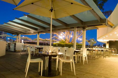 Friday's Riverside - Accommodation Batemans Bay 0