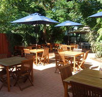 Grand Hotel - Accommodation Batemans Bay