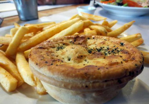 Elly’s Coffee Lounge - Accommodation Batemans Bay 1