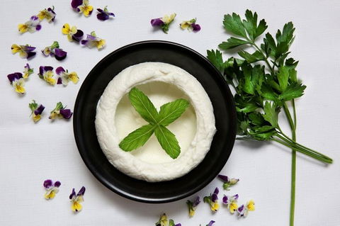 Zahli Modern Middle Eastern Restaurant - Accommodation Batemans Bay 1