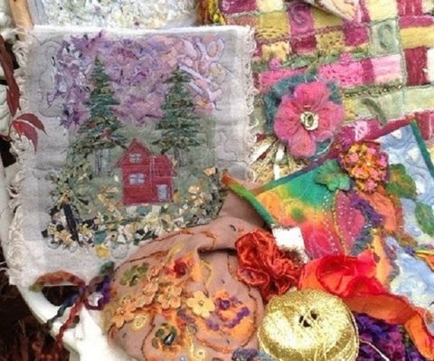 Queensland Winter Craft Festival - Accommodation Batemans Bay 5