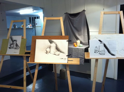 Art Classes With Violetta Strabic - Accommodation Batemans Bay 1