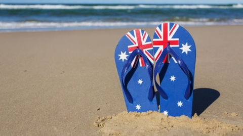 Australia Day Fireworks Dinner Cruise - Accommodation Batemans Bay 1