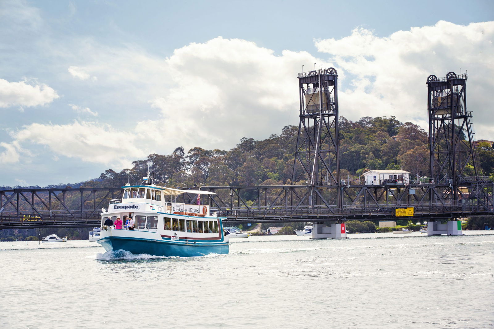 Cruise the Clyde River