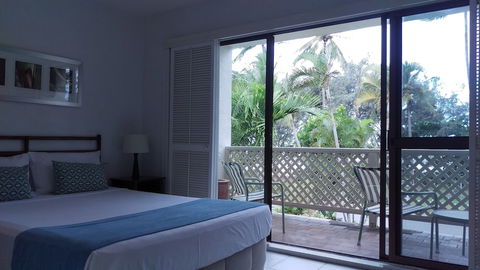 Beachfront Terraces - Accommodation Batemans Bay 6