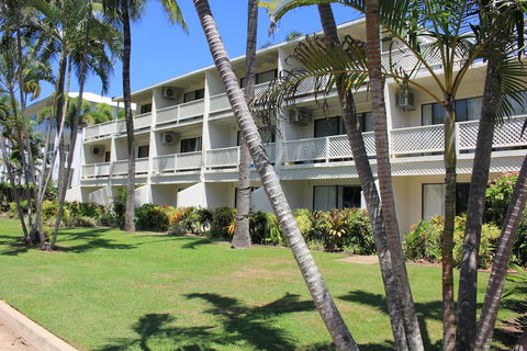 Beachfront Terraces - Accommodation Batemans Bay 0