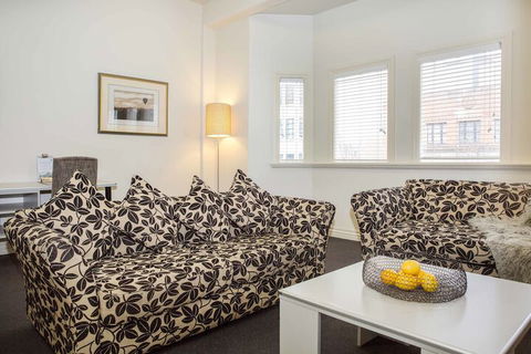 Collins Hotel - Accommodation Batemans Bay 7