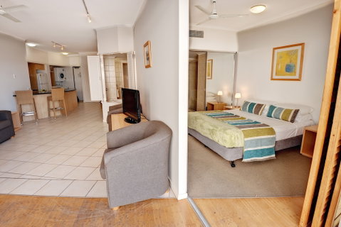 Rolling Surf Resort - Accommodation Batemans Bay 5