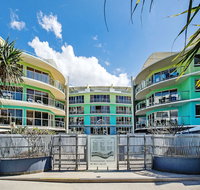 Rolling Surf Resort - Accommodation Batemans Bay