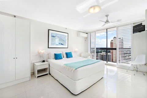 ULTIQA Beach Haven At Broadbeach - Accommodation Batemans Bay 5